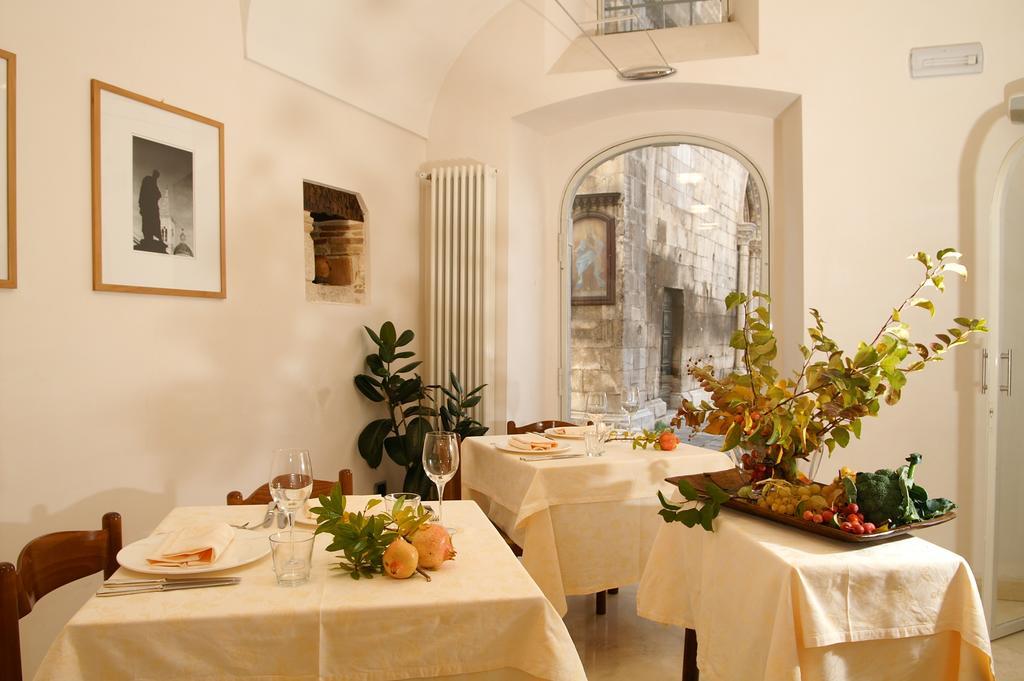 La Locanda Di Gino Σουλμόνα Εξωτερικό φωτογραφία